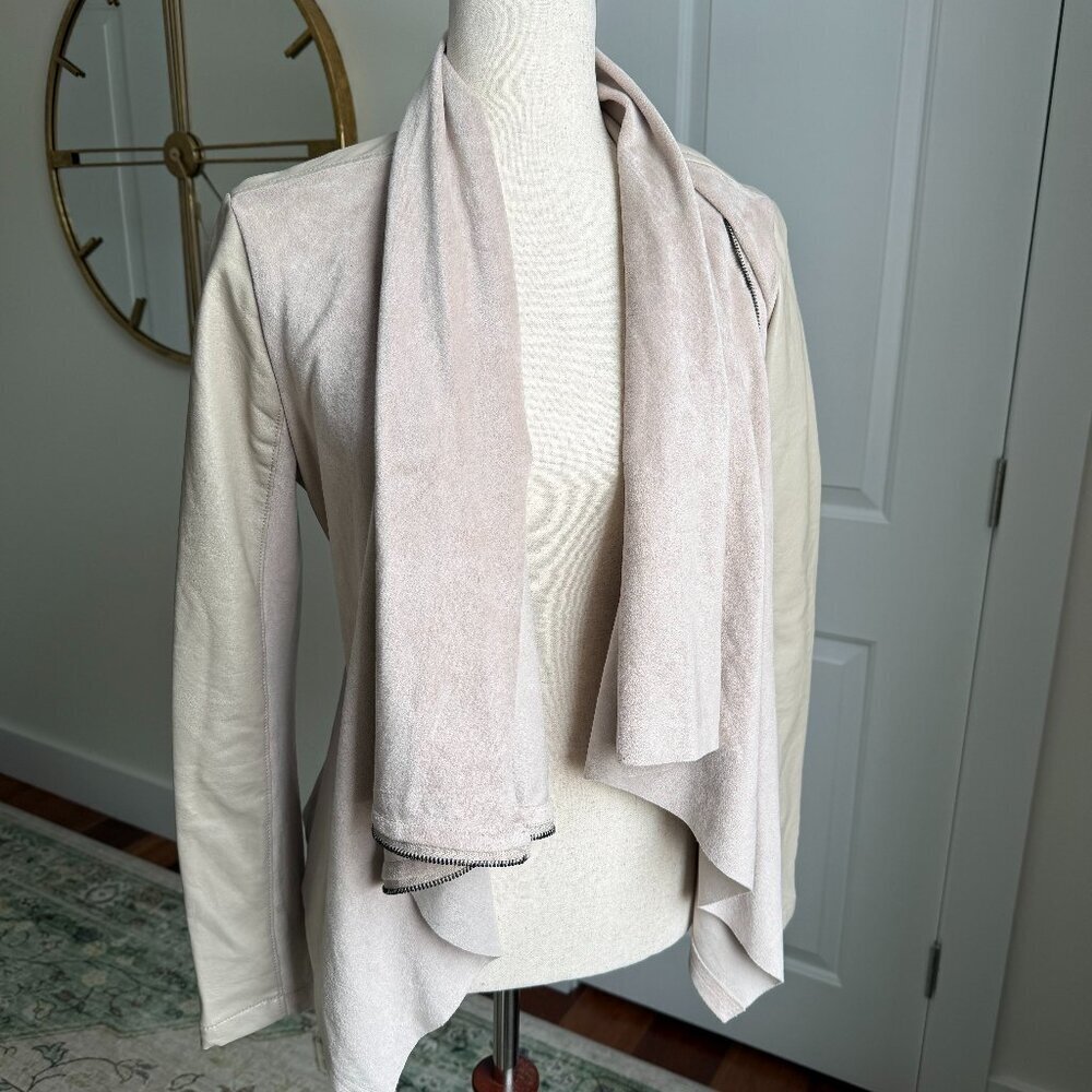 Blank NYC Faux Leather and Suede Drapey Lightweight Jacket Size Small - Picture 2 of 11